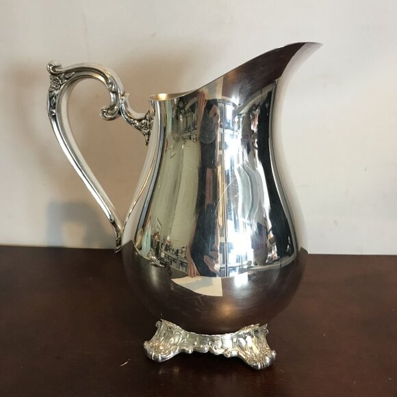 Wm Rogers & Son Heavy Silverplate Water Pitcher Victorian Rose 1917 - Picture 8 of 13